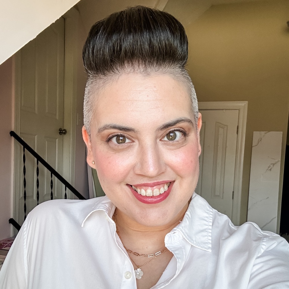Meet your Posher, Sabrina